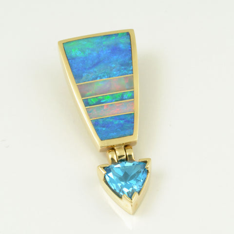 Topaz and opal pendant in yellow gold